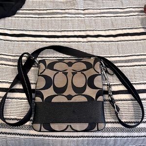 Coach small crossbody bag. Grey/silver/black.